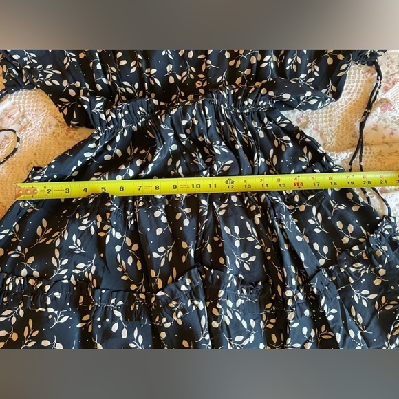 LA Confection dress - Picture 10 of 11